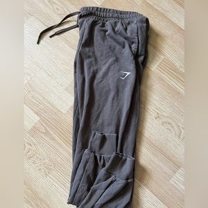 brown full-length gymshark sweatpants